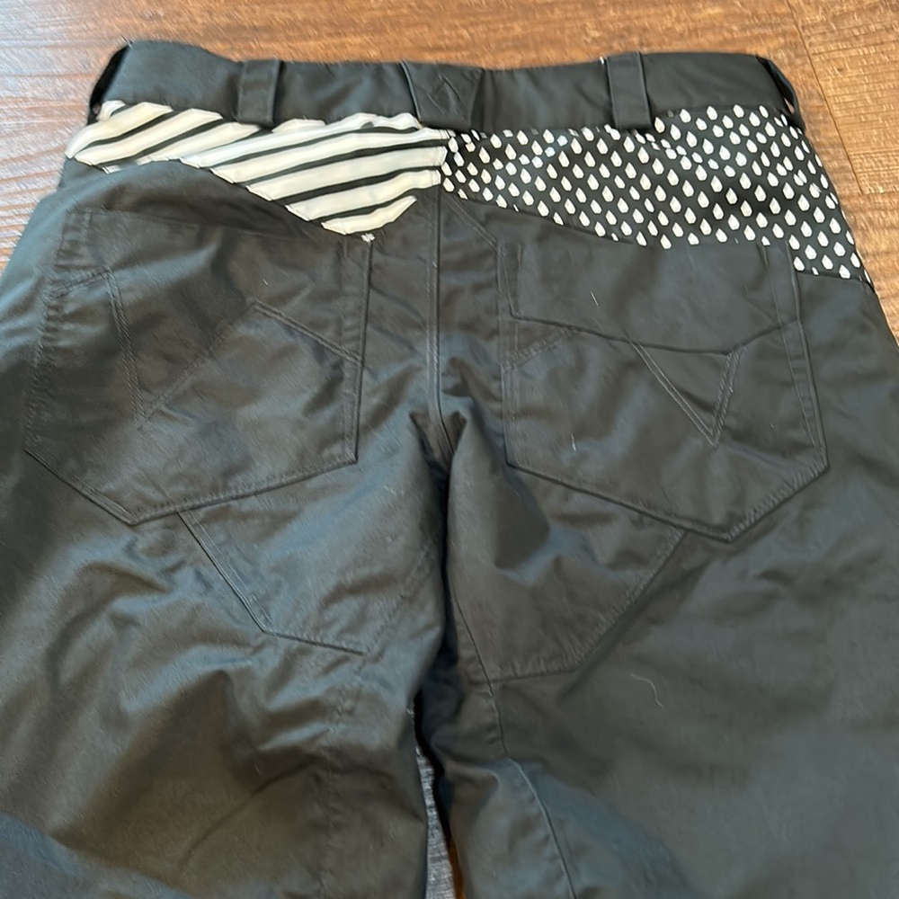 Volcom snow pant - Picture 7 of 9